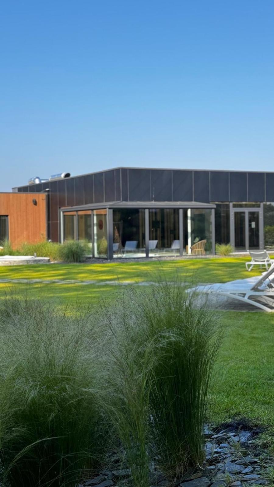Domaine Des Thermes Awans Exterior foto
